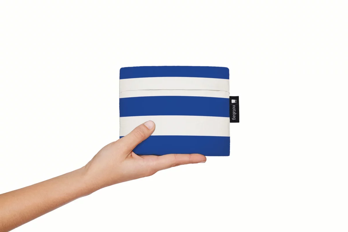 Sac à dos et sac de courses 2-en-1 Notabag – Rayures et dégradé de rayures bleu marine, vue détaillée 13 | One Horizon