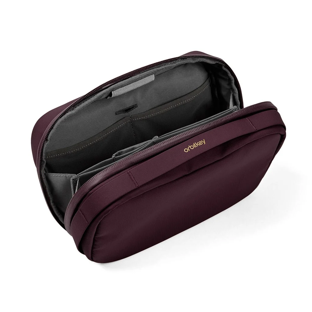 Orbitkey Orbitkey 2-in-1 Tech Pouch Plum, Detailansicht 8 | One Horizon