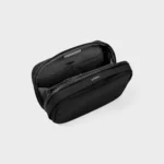 Orbitkey Orbitkey 2-in-1 Tech Pouch Schwarz, Detailansicht 2 | One Horizon