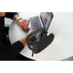 Orbitkey Orbitkey 2-in-1 Tech Pouch Schwarz, Detailansicht 13 | One Horizon