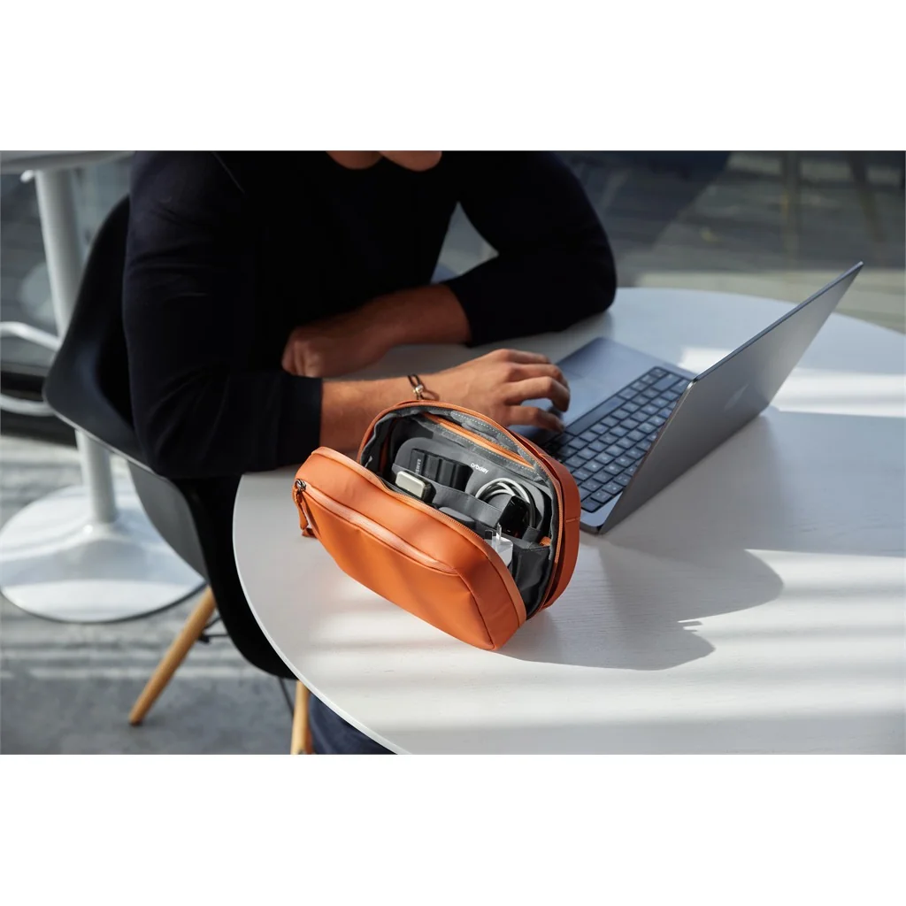 Orbitkey Orbitkey 2-in-1 Tech Pouch Terracotta, Detailansicht 14 | One Horizon
