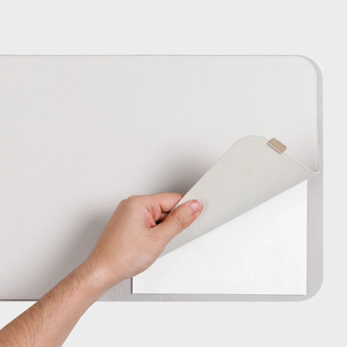Orbitkey Orbitkey Desk Mat Slim Stone, Detailansicht 3 | One Horizon