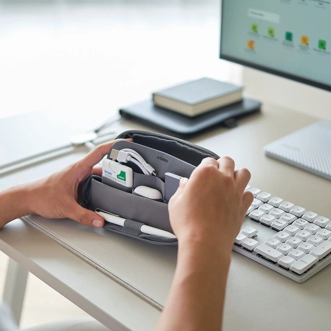 Orbitkey Orbitkey Desk Pouch Graphite, Detailansicht 3 | One Horizon