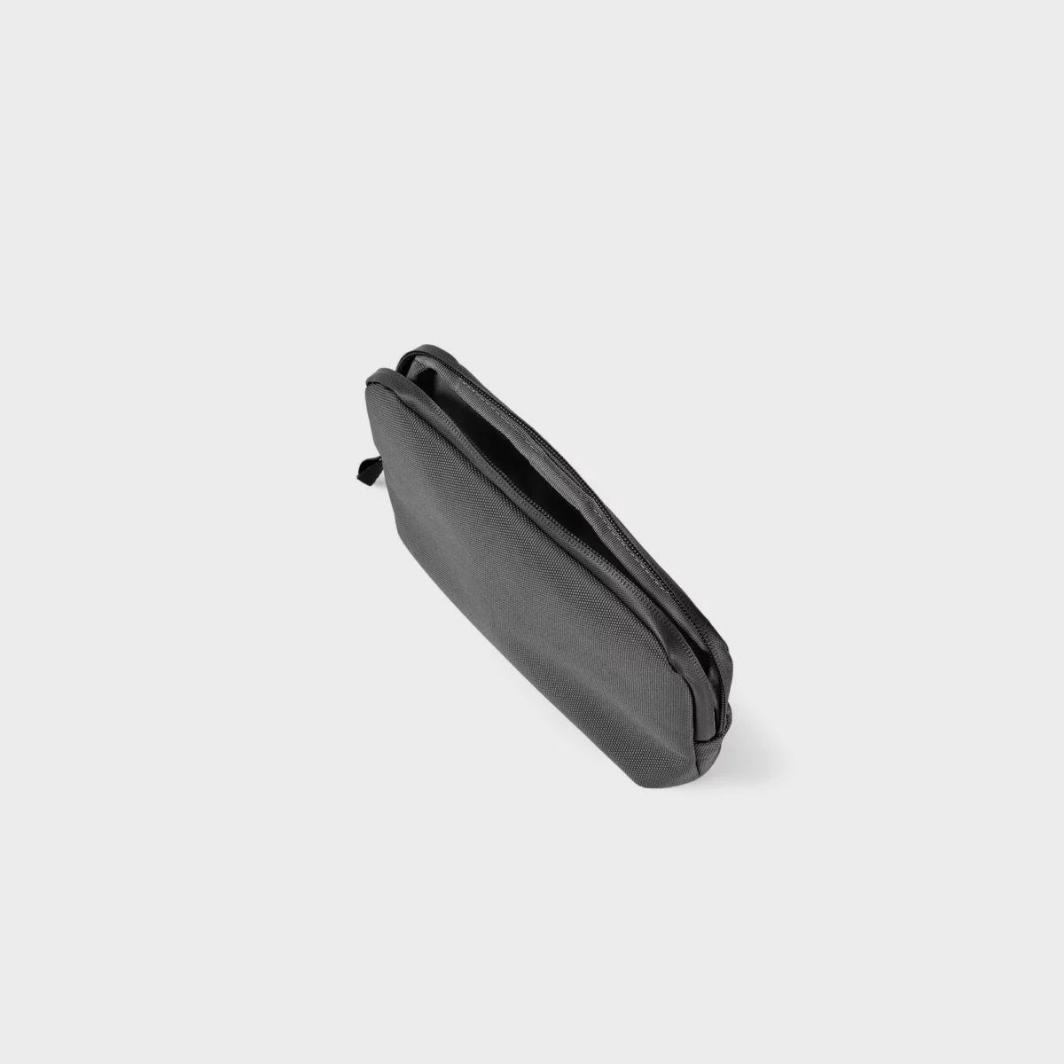 Orbitkey Orbitkey Desk Pouch Graphite, Detailansicht 5 | One Horizon