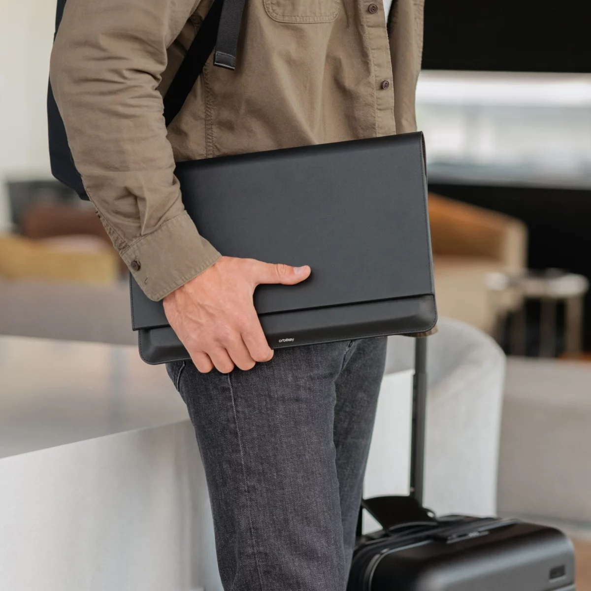 Orbitkey Hybrid Laptop Sleeve Schwarz / 14" Zoll, Detailansicht 5 | One Horizon