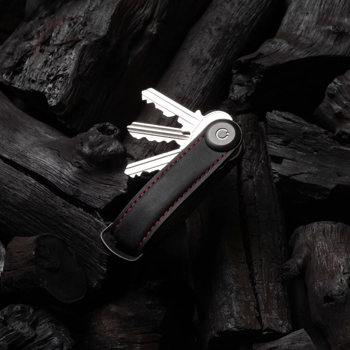 Orbitkey Key Organizer Crazy Horse Obsidian Black, Detail View 4 | One Horizon