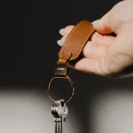 Orbitkey Orbitkey Loop Keychain Caramel, Detailansicht 2 | One Horizon