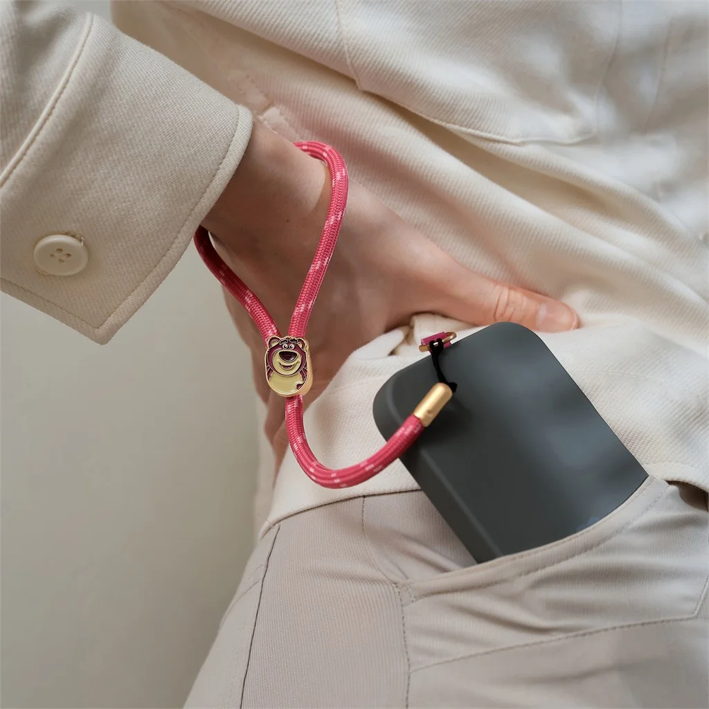 Orbitkey Phone Wrist Strap Lotso, Detailansicht 7 | One Horizon