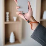 Orbitkey Phone Wrist Strap Terracotta, Detailansicht 4 | One Horizon