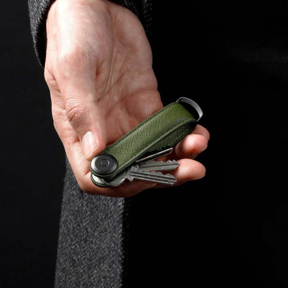 Orbitkey Orbitkey Schlüsselorganisator Saffiano Lakritze Schwarz, Detailansicht 5 | One Horizon