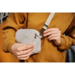 Orbitkey Orbitkey Travel Sling 3L Stone, Detailansicht 10 | One Horizon