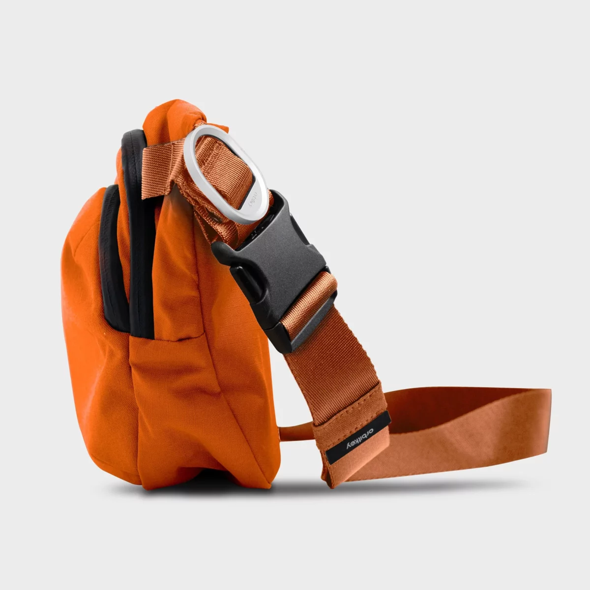 Orbitkey Orbitkey Urban Sling Plus Terracotta, Detailansicht 3 | One Horizon