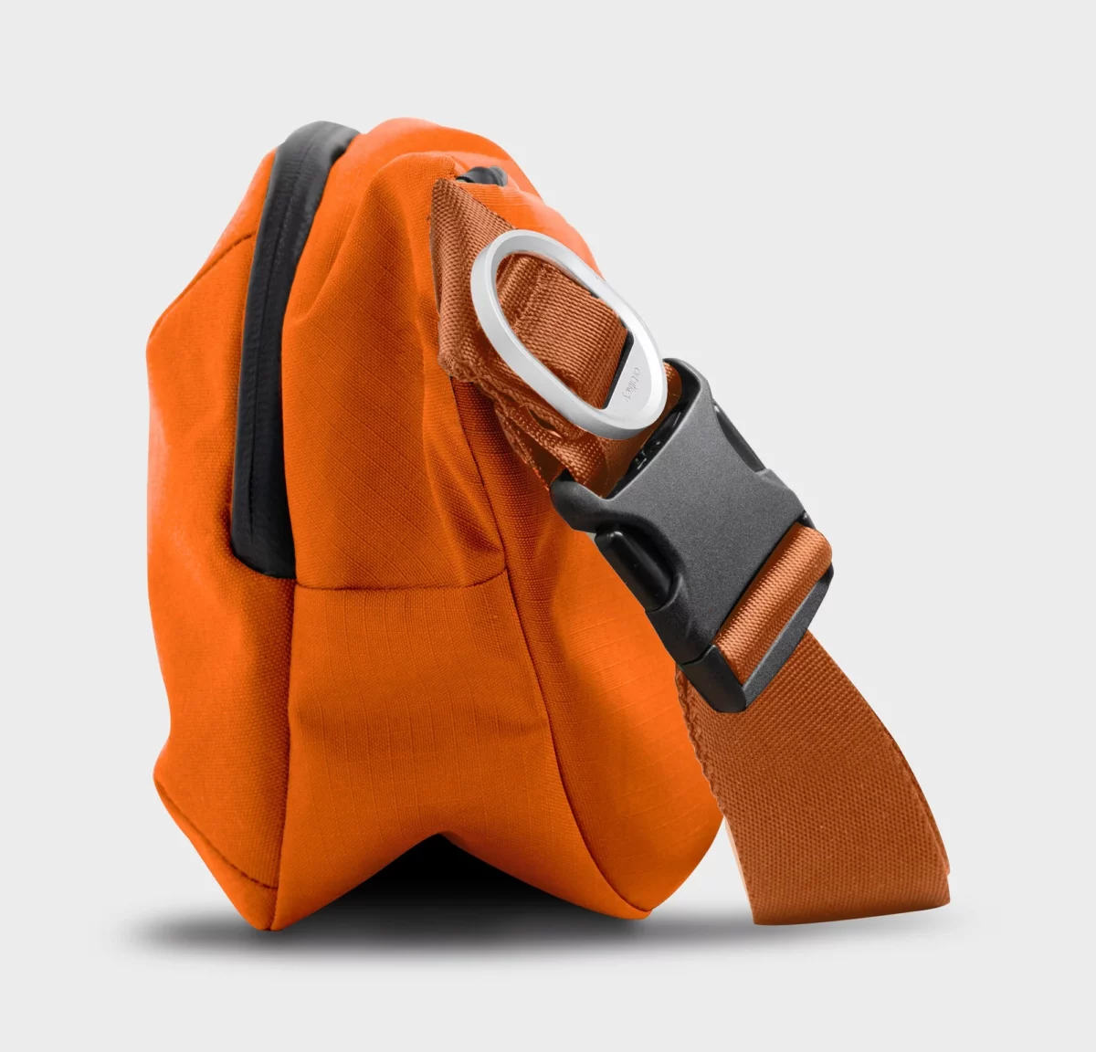 Orbitkey Orbitkey Urban Sling Terracotta, Detailansicht 3 | One Horizon