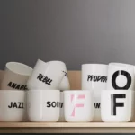 Mug PLTY Typo « Satisfaction », vue détaillée 4 | One Horizon