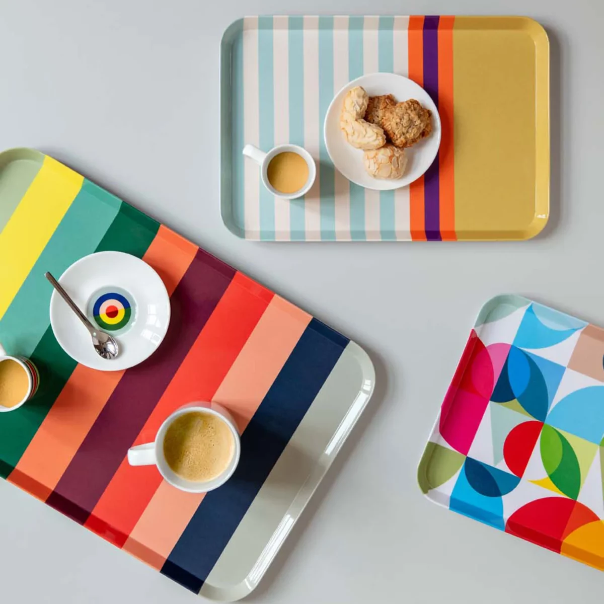 Remember Mini Lorenzo Tray, Close-up 2 | One Horizon