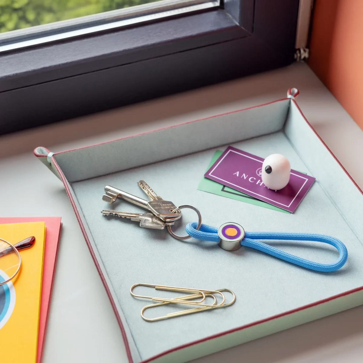 Porte-clés « Remember » Ringo bleu, vue détaillée 2 | One Horizon