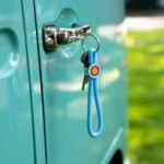 Porte-clés « Remember » Ringo bleu, vue détaillée 4 | One Horizon