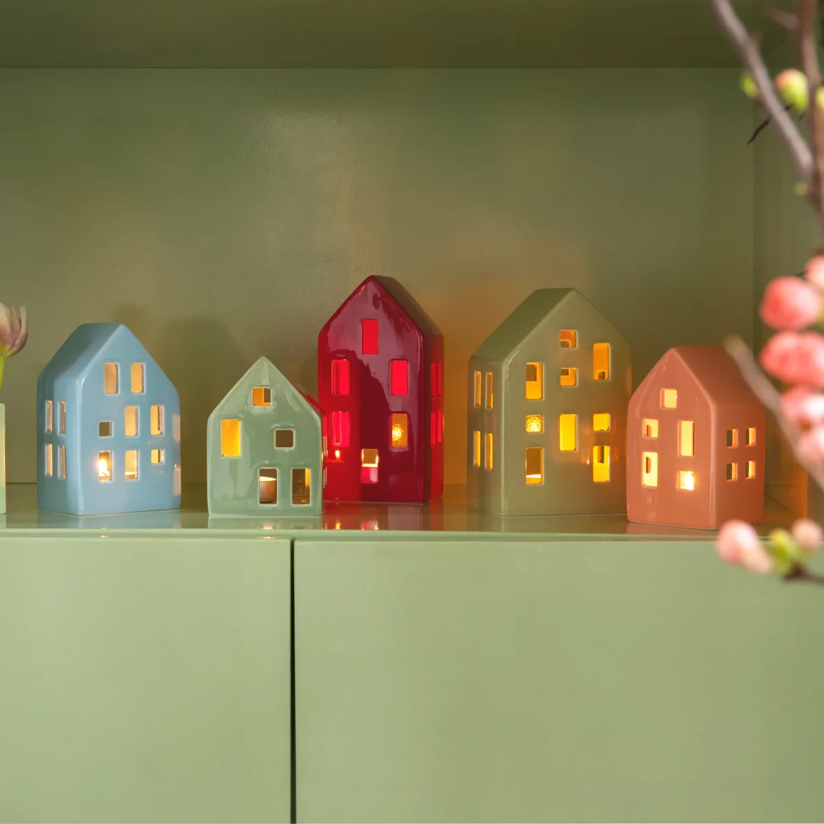 Remember Nyhavn Red Tealight Holder, Detail View 8 | One Horizon