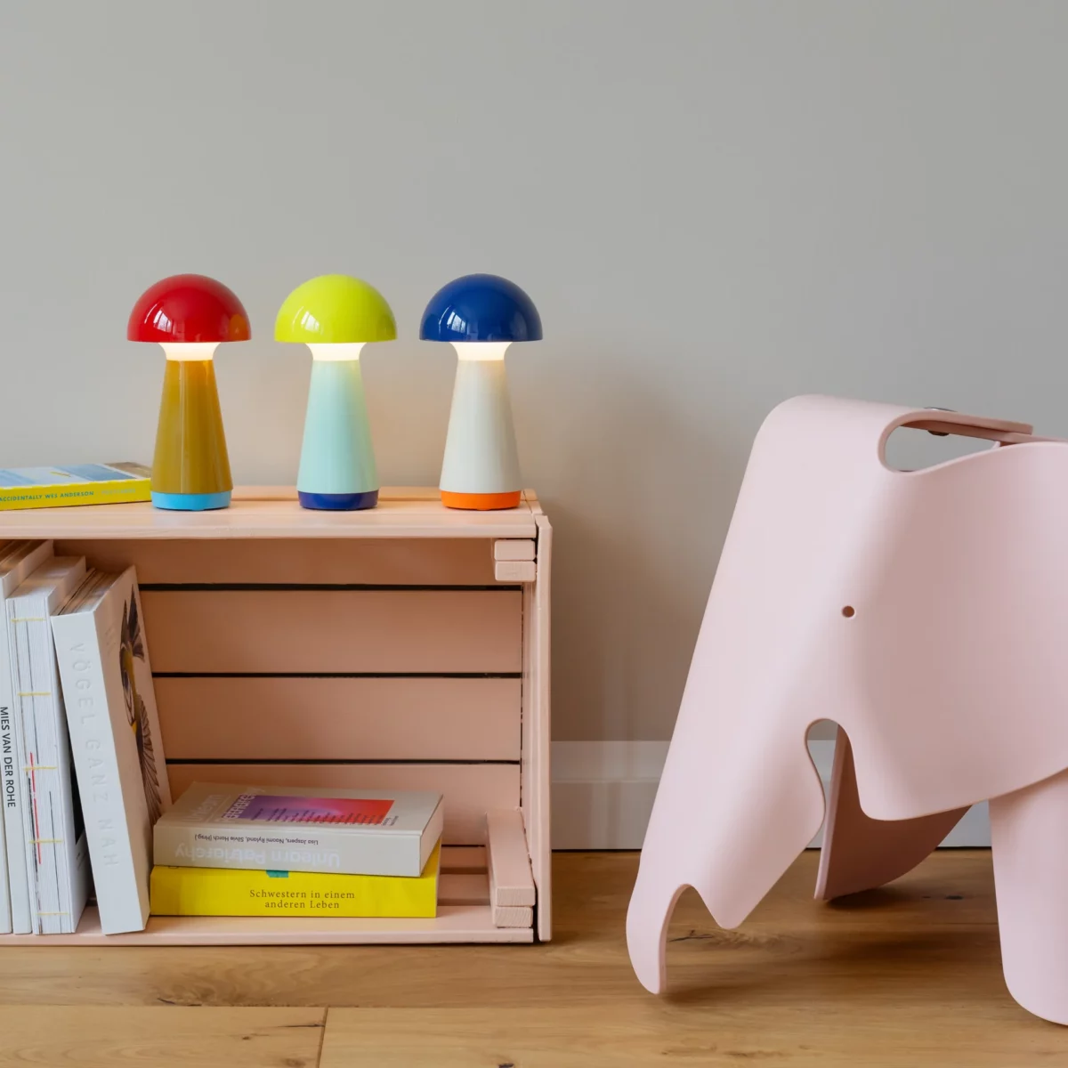 Remember Bobbi Table Lamp (Yellow), Detail View 4 | One Horizon