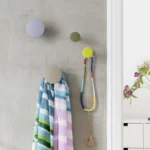 Lot de 4 crochets muraux