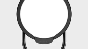 Orbitkey AirTag Case in Schwarz mit Schlüsselring und Schlüsseln