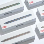 Stilform AEON Bleistift Aluminium Moss Green Eternal-Spitze, Detailansicht 3 | One Horizon