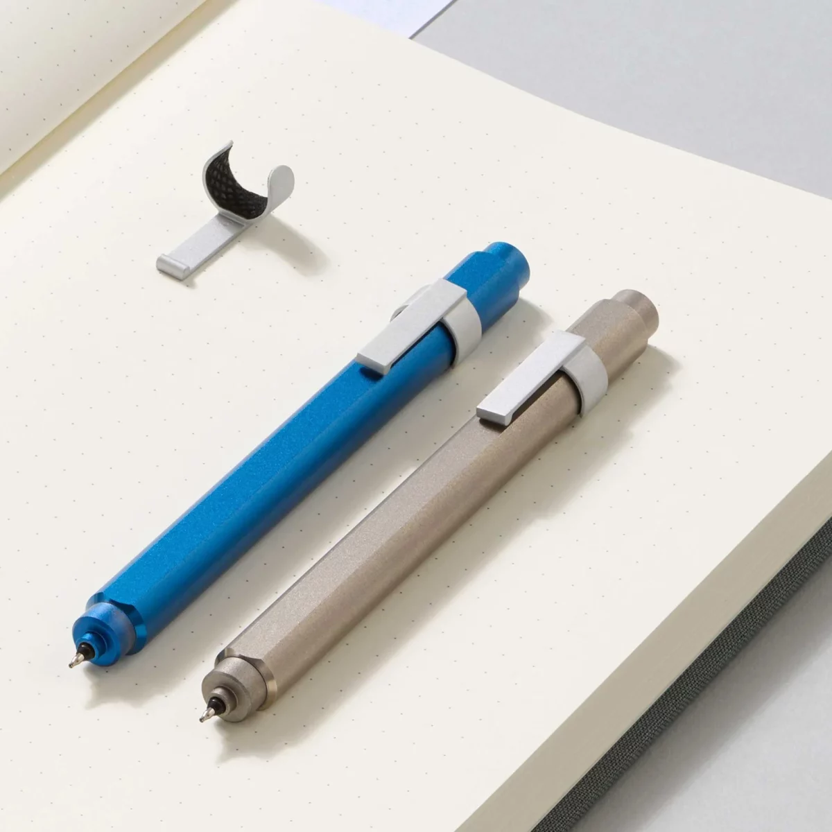 Stilform Clip Bleistift & Gelschreiber, Detailansicht 2 | One Horizon