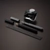 Stilform Tintenfass TILT, Detailansicht 1 | One Horizon
