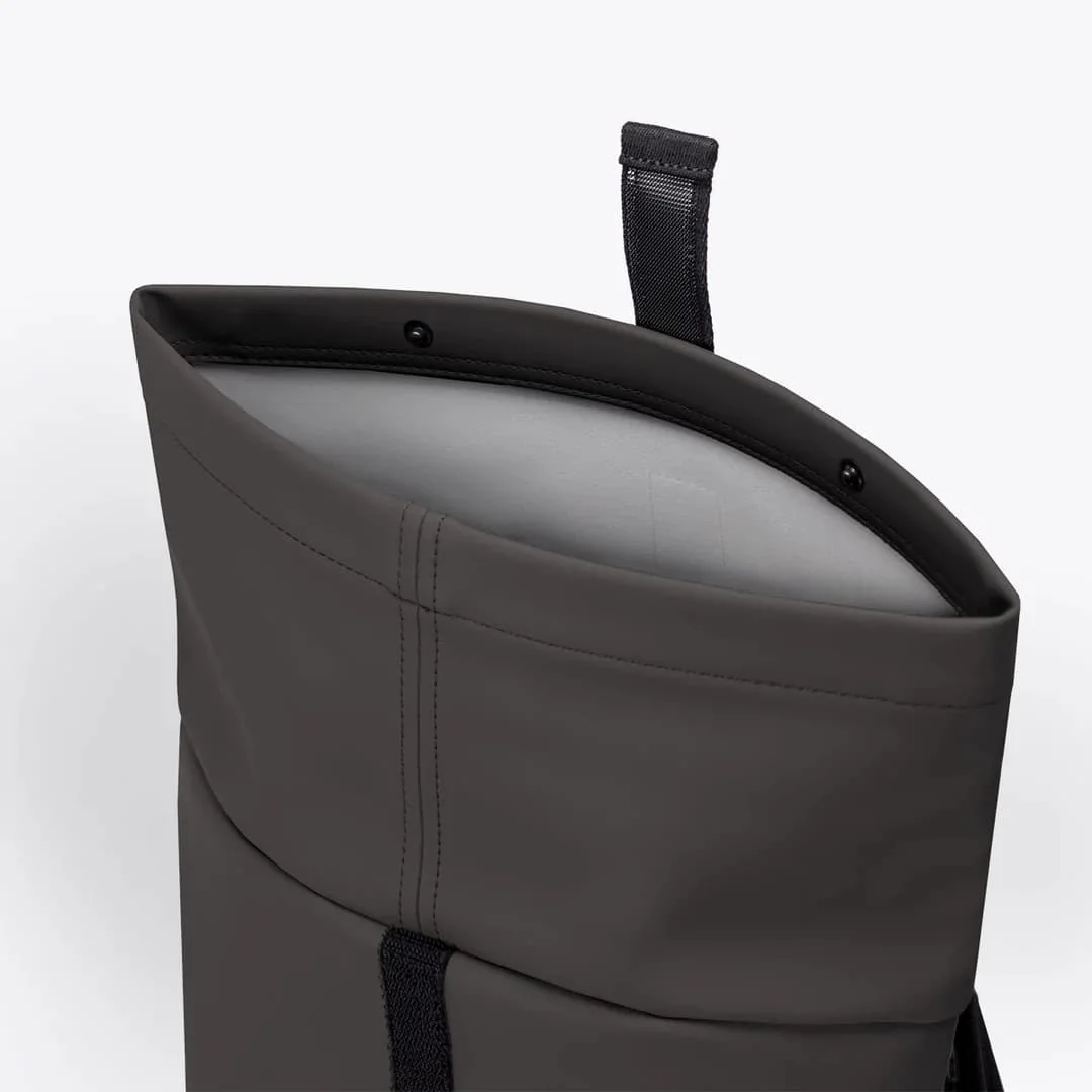 Ucon Acrobatics Hajo Medium Rucksack Asphalt, Detailansicht 9 | One Horizon