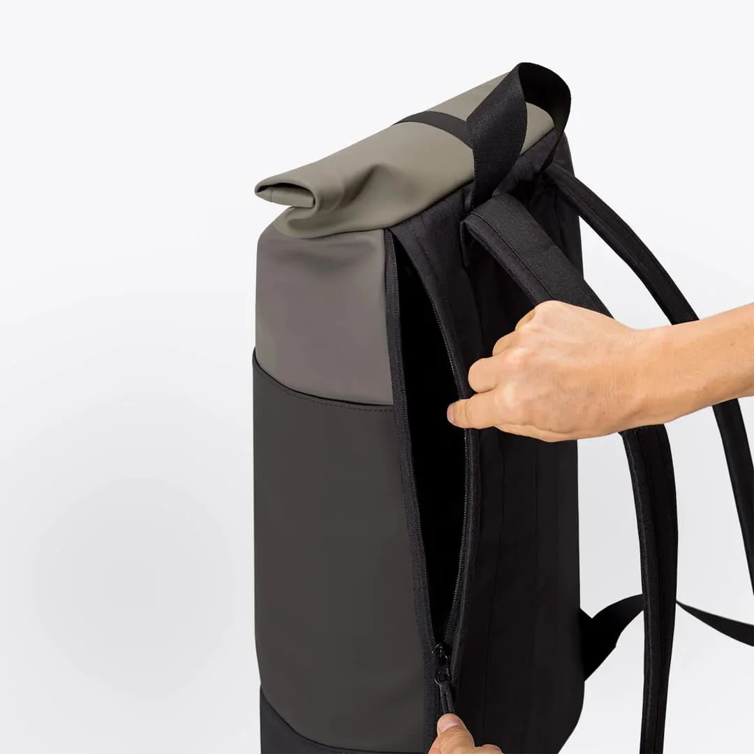 Ucon Acrobatics Hajo Medium Rucksack Dark Grey Asphalt, Detailansicht 8 | One Horizon