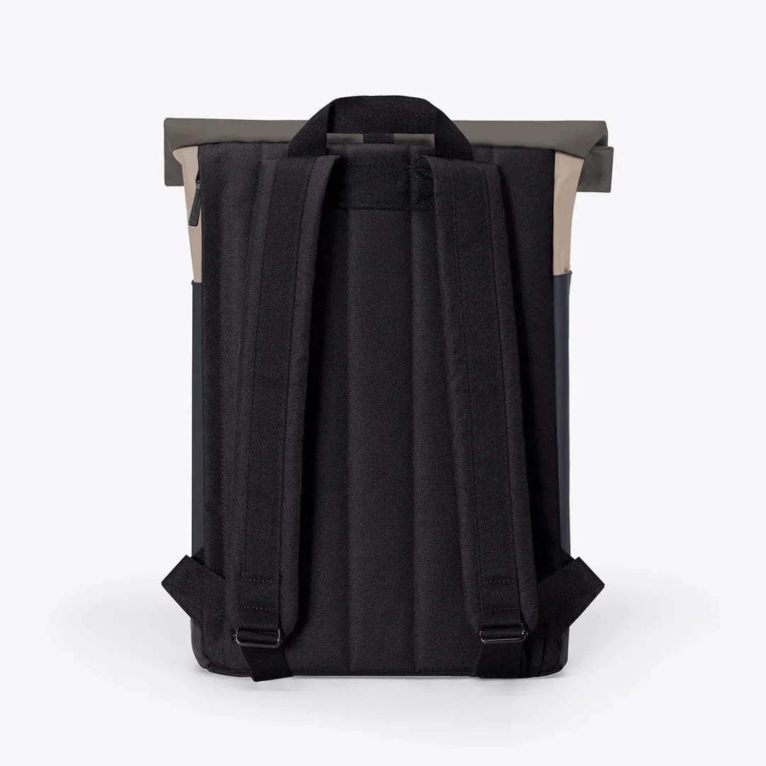 Ucon Acrobatics Hajo Medium Rucksack Nude - Dark Navy, Detailansicht 3 | One Horizon