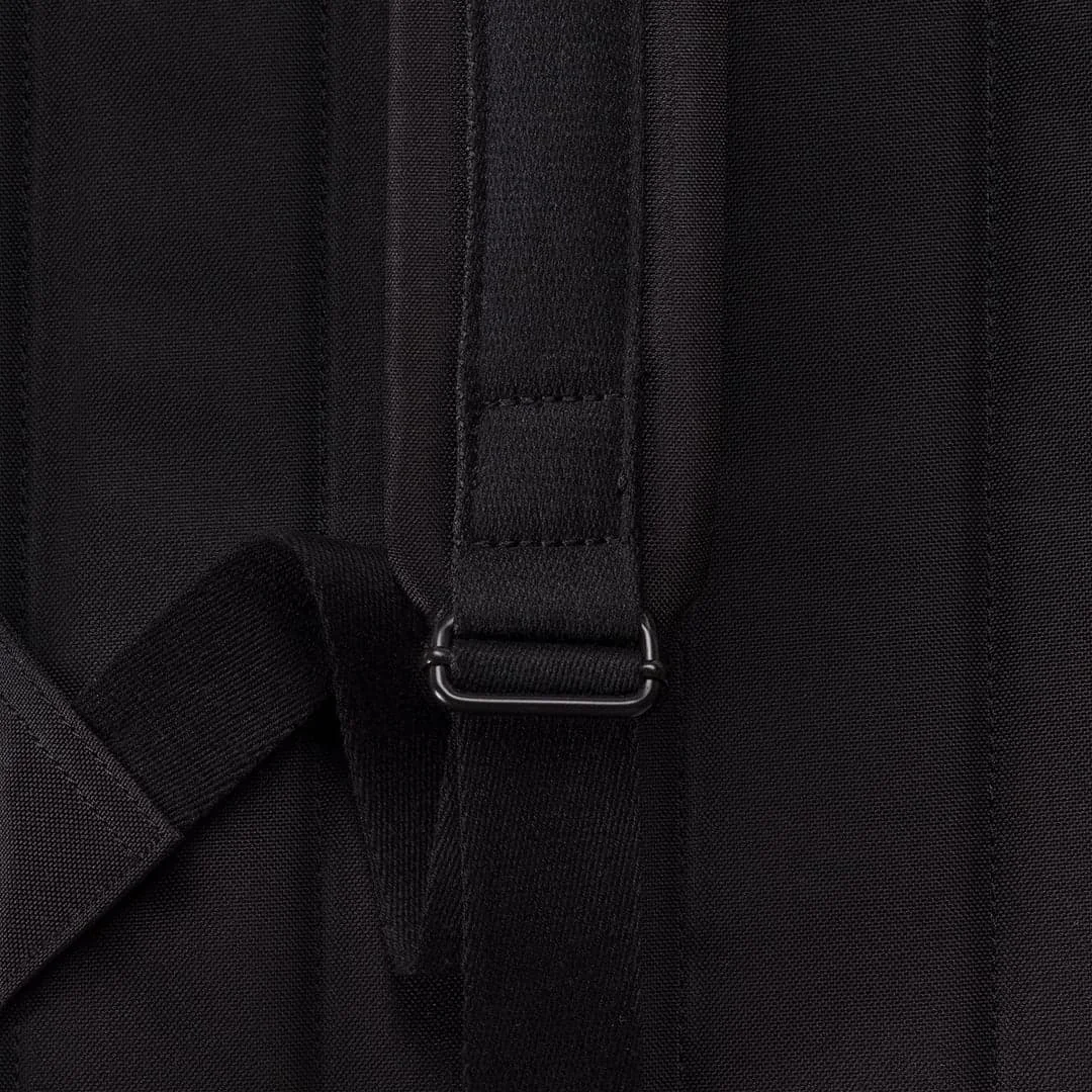 Ucon Acrobatics Hajo Medium Rucksack Schwarz, Detailansicht 8 | One Horizon