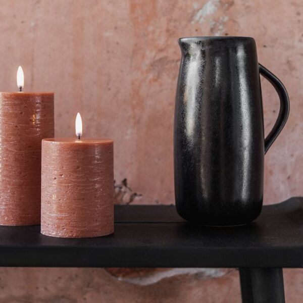 Uyuni Lighting LED Stumpenkerze Rustic 7,8 cm 15 cm, Detailansicht 2 | One Horizon