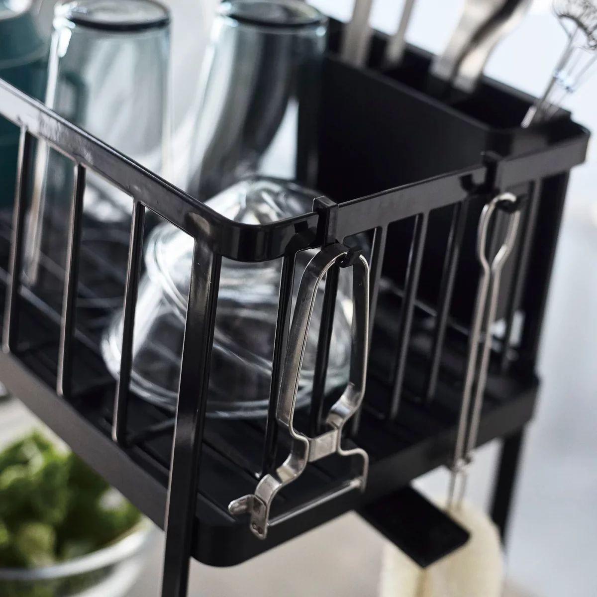 Yamazaki Two-Tier Dish Rack TOWER Black, Detail View 5 | One Horizon