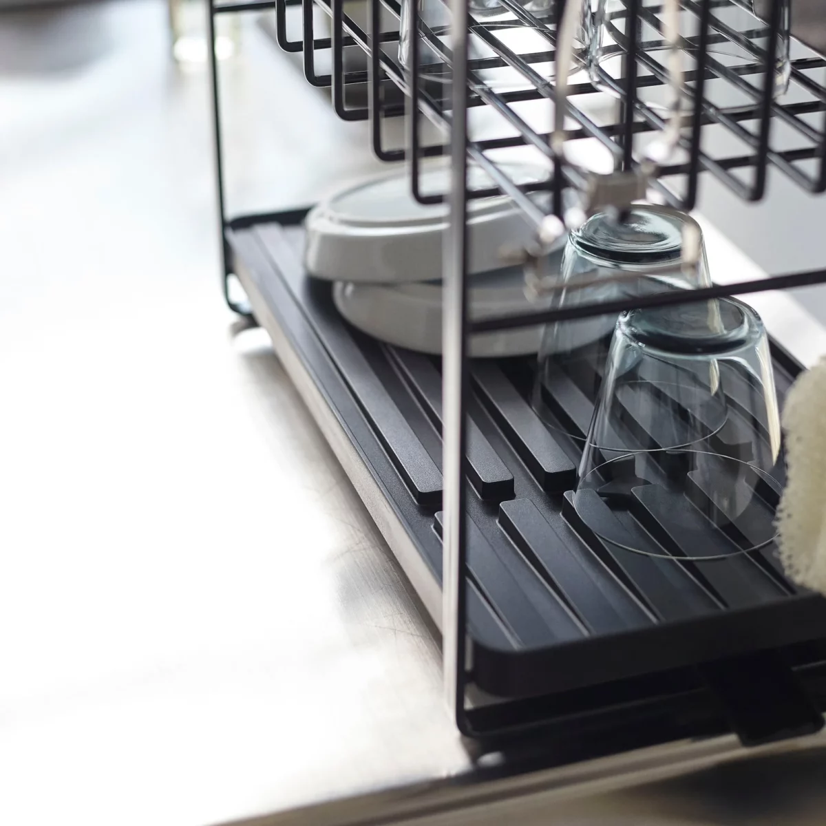 Yamazaki Two-Tier Dish Rack TOWER Black, Detail View 8 | One Horizon