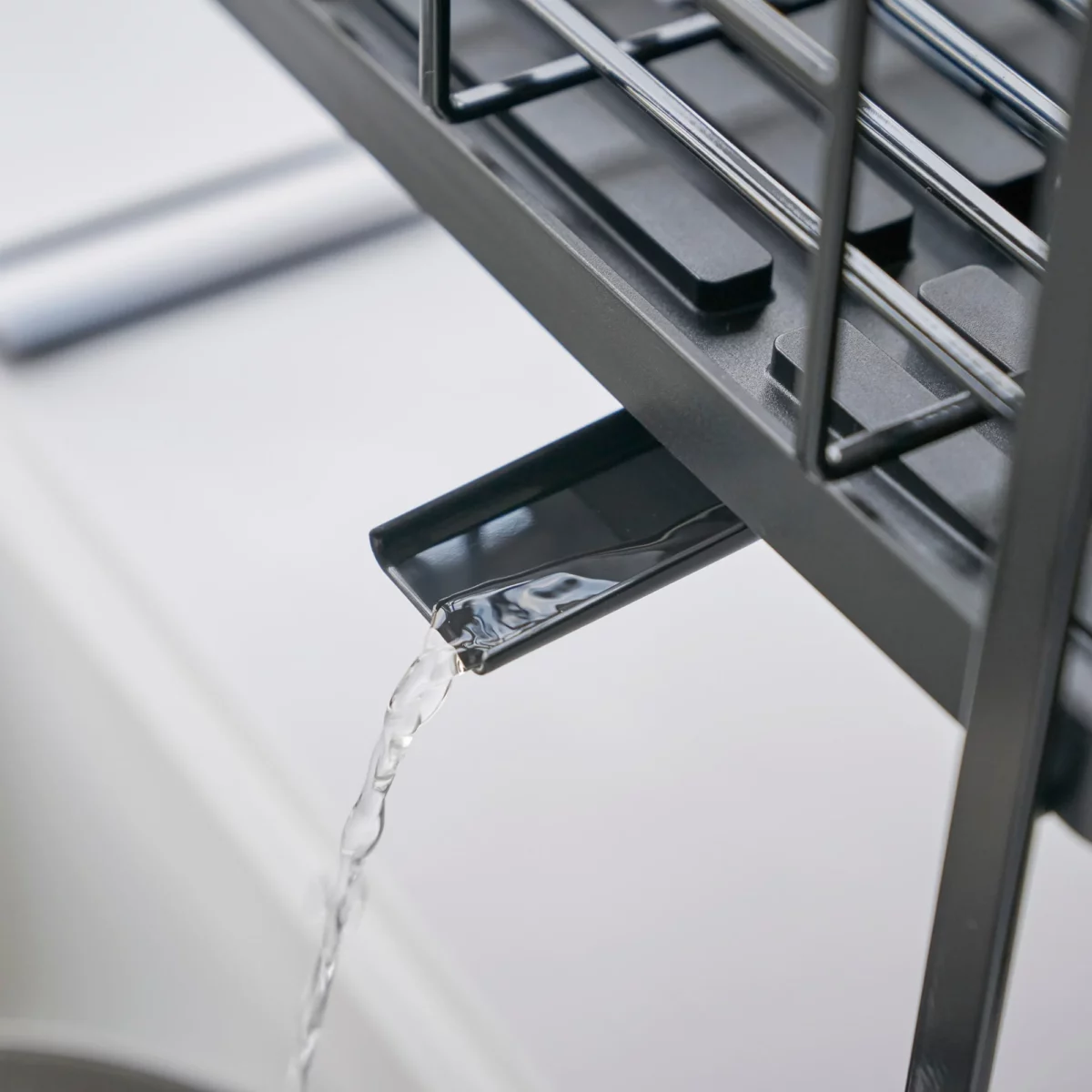 Yamazaki Two-Tier Dish Rack TOWER Black, Detail View 11 | One Horizon