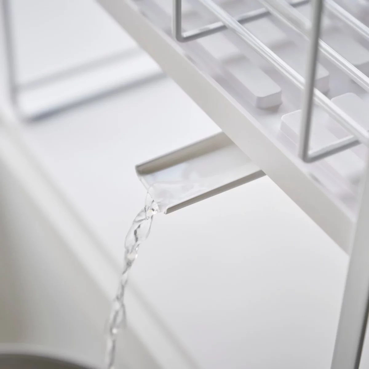 Yamazaki Two-Tier Dish Rack TOWER White, Detail View 11 | One Horizon