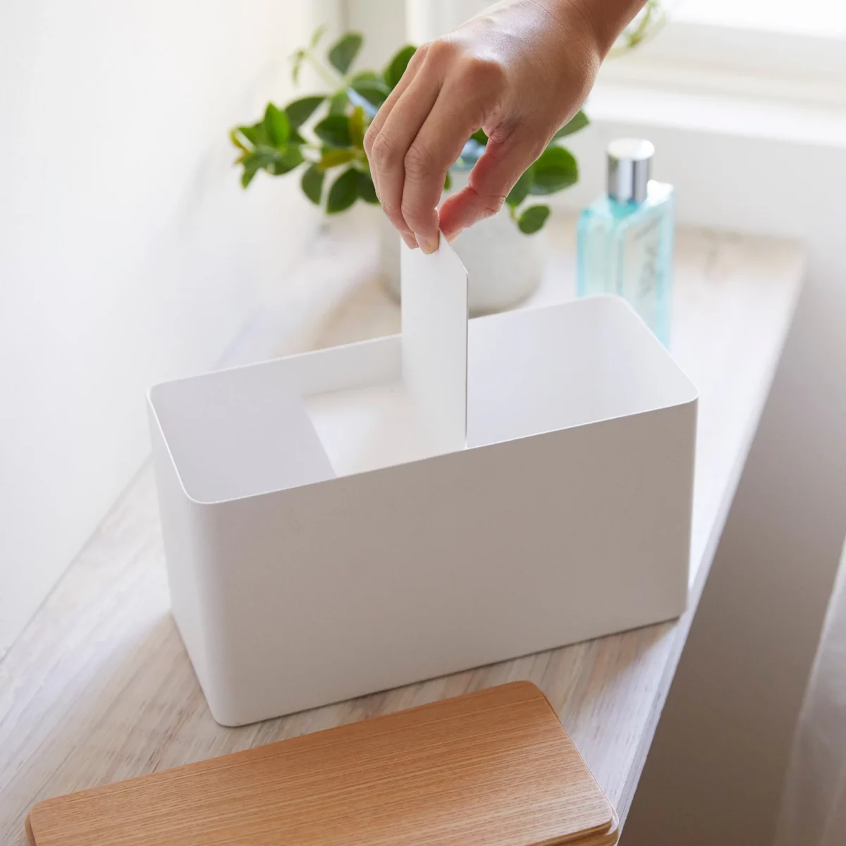 Boîte de rangement Yamazaki RIN blanche, vue détaillée 8 | One Horizon
