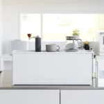 Yamazaki Aufbewahrungsbox TOWER mit Schiebedeckel Weiss, Detailansicht 6 | One Horizon