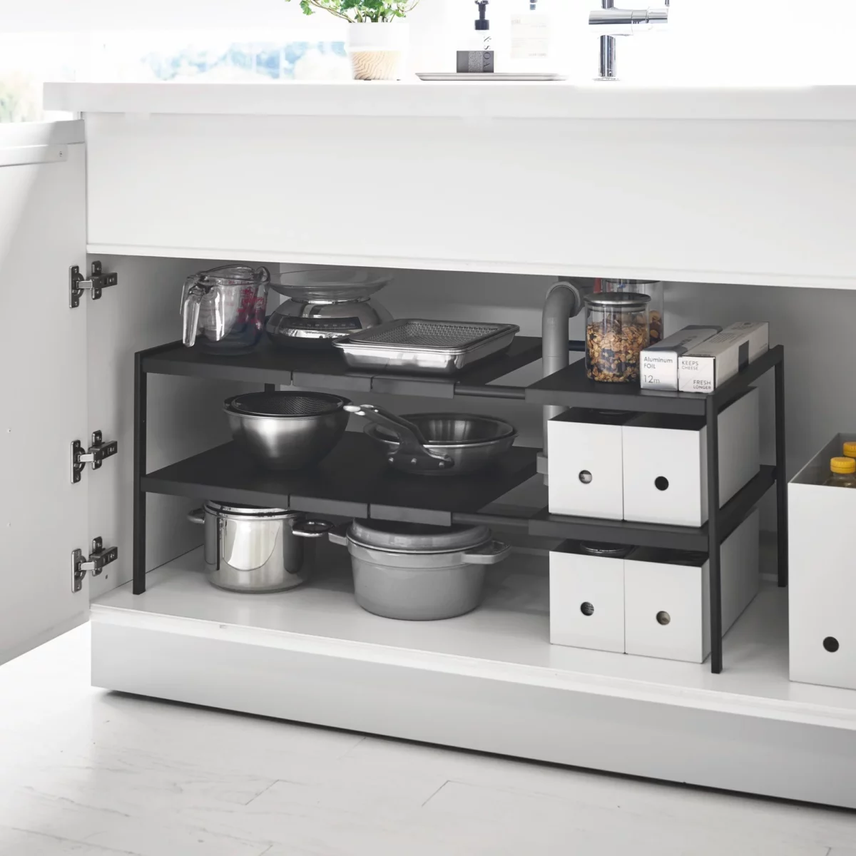 Yamazaki TOWER Extendable Shelf, Black, Detail View 2 | One Horizon