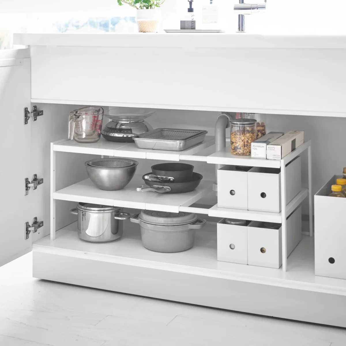 Yamazaki TOWER Extendable Shelf, White, Detail View 2 | One Horizon
