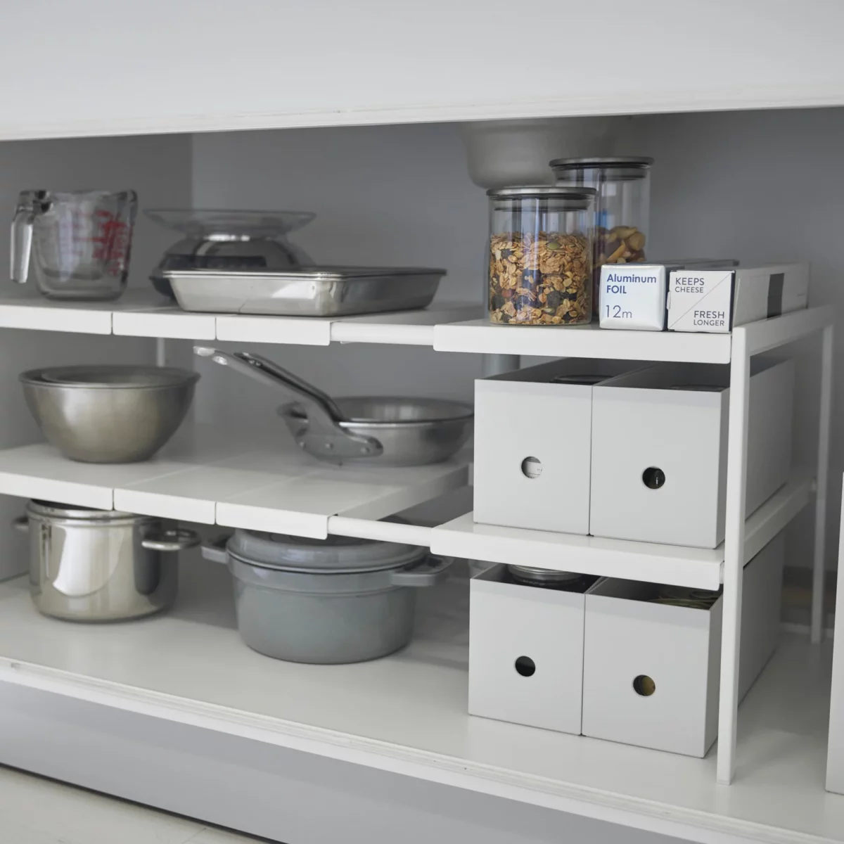 Yamazaki TOWER Extendable Shelf, White, Detail View 3 | One Horizon