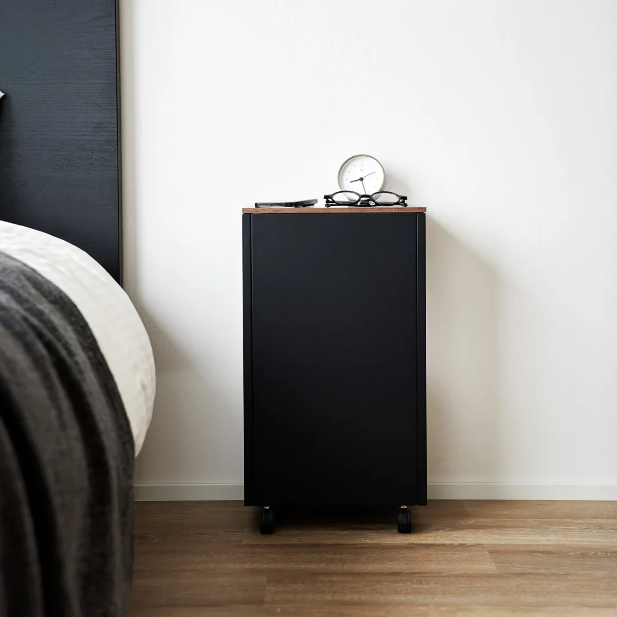 Yamazaki TOWER Side Table with Casters, Black, Detail View 12 | One Horizon