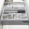Yamazaki Besteckeinsatz TOWER diagonal Weiss, Detailansicht 2 | One Horizon