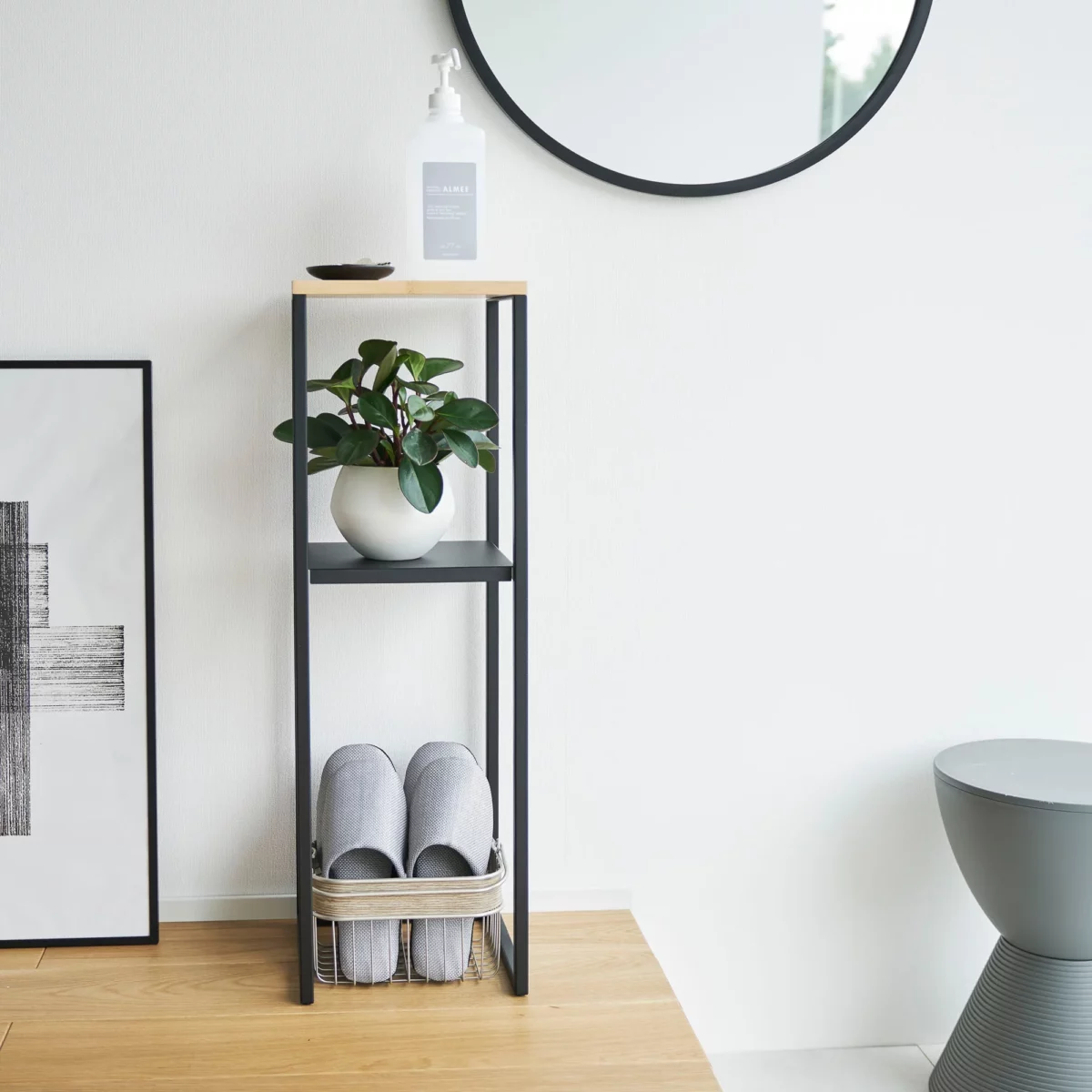 Yamazaki TOWER Decorative Shelf, Black, Detail View 10 | One Horizon