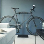 Yamazaki Fahrradständer TOWER Schwarz, Detailansicht 3 | One Horizon
