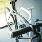 Yamazaki Fahrradständer TOWER Weiss, Detailansicht 5 | One Horizon