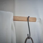 Yamazaki Garderobe CORNER TOWER Weiss, Detailansicht 14 | One Horizon