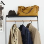 Yamazaki Garderobe mit Regal TOWER Weiss, Detailansicht 4 | One Horizon