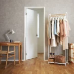 Yamazaki Garderobe mit Rollen TOWER Weiss, Detailansicht 2 | One Horizon
